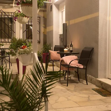 アパート Perimar Luxury And Center