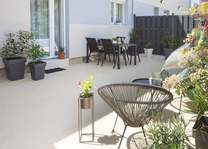 Perimar Luxury And Center *