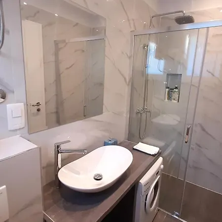 아파트 Perimar Luxury And Center *